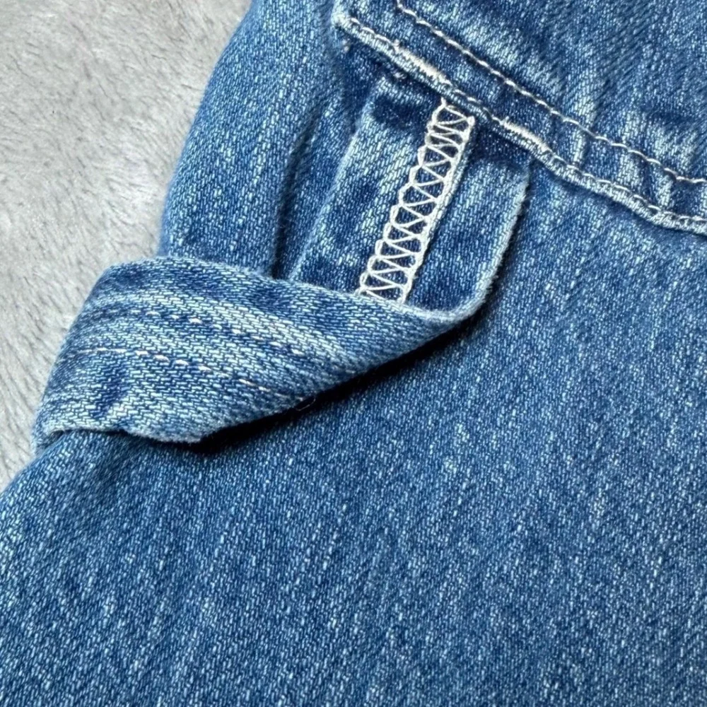 OshKosh Bgosh Toddler Size 24M Denim Bib Overalls Boys Blue Carpenter Snap Leg